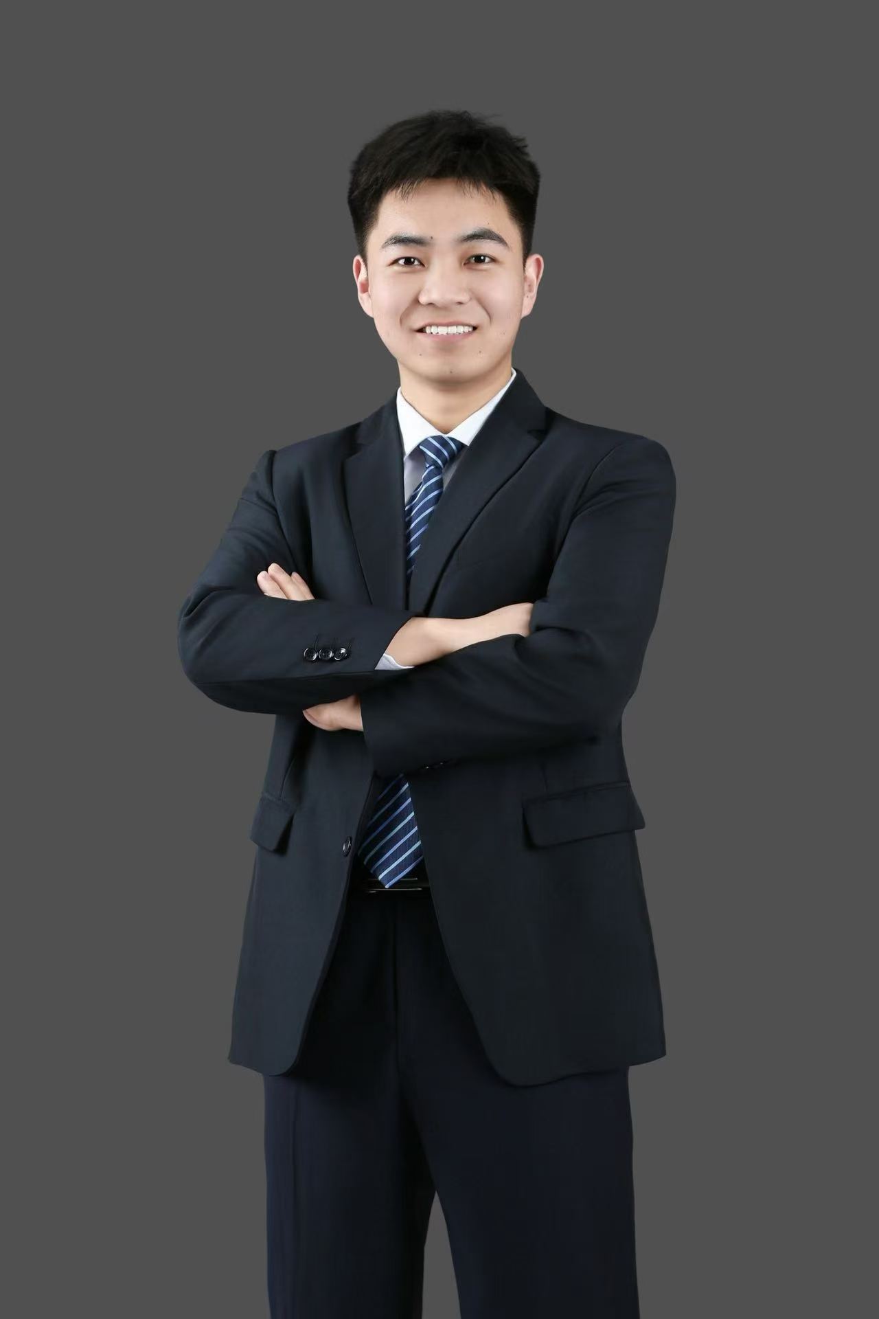 茆明律师